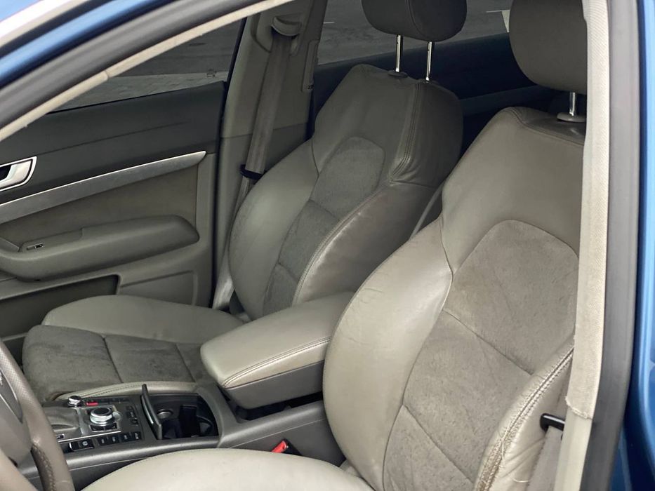 Машина в хорошому стани ауды а6 с6 3.0Д 2006 рік подаю машина 
3.0дизе