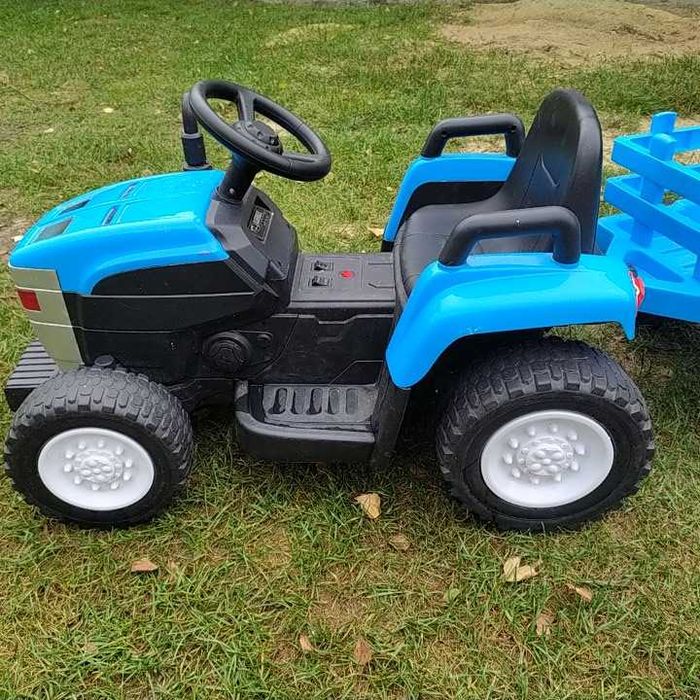 Traktor new holland