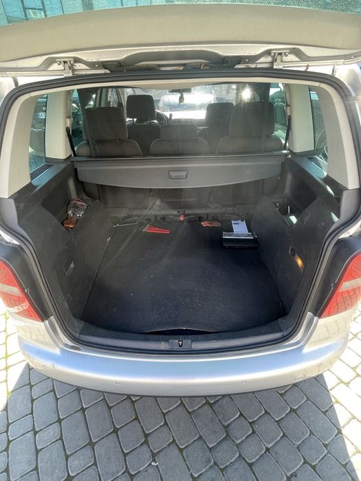 Volkwagen Touran 2.0 TDI АКП 2004р
