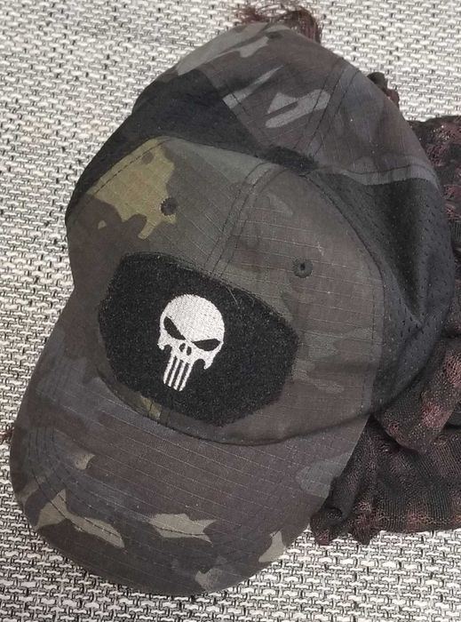 czapka z daszkiem  punisher