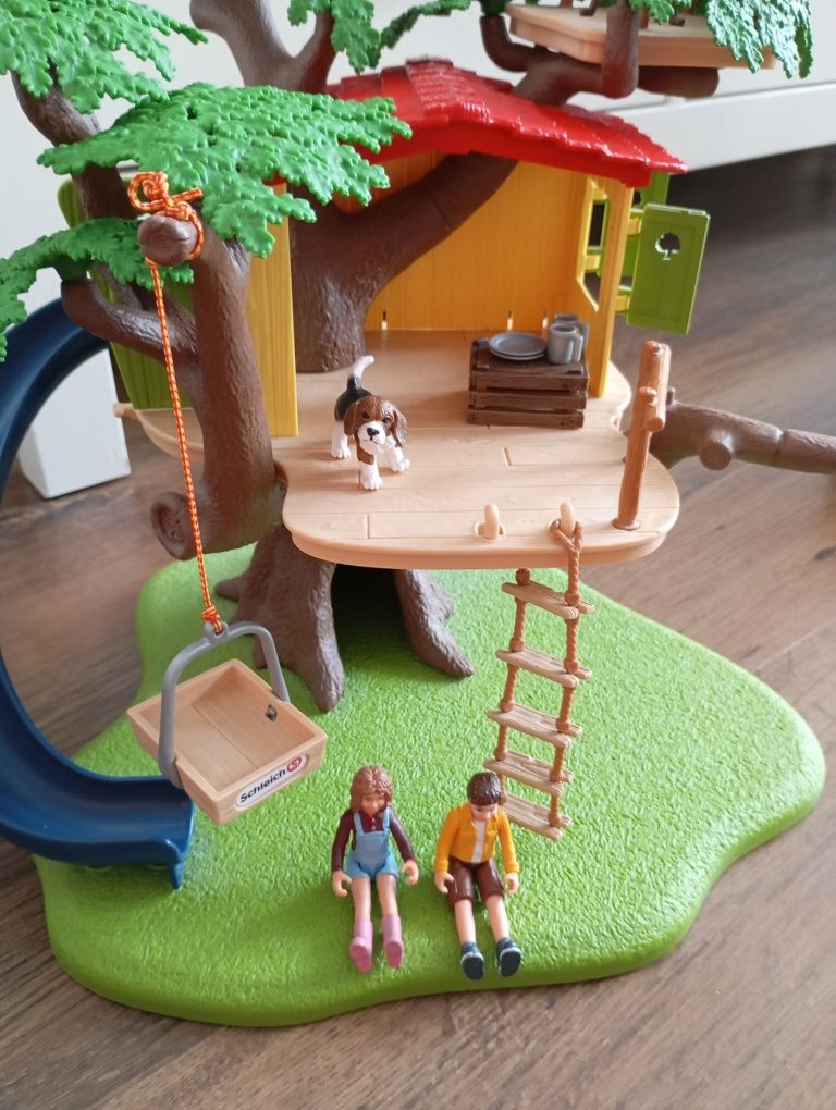 Domek na drzewie Schleich