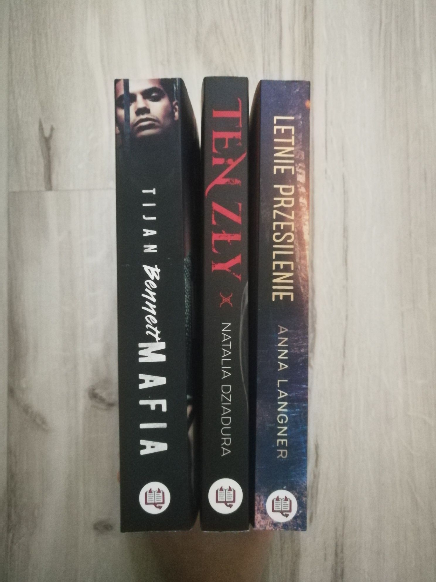 Bennett Mafia Tijan + Ten zły N. Dziadura + Letnie przesilenie Langner