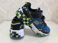 Кросівки Skechers оригінал 33розміру