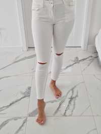 Spodnie białe przetarcia