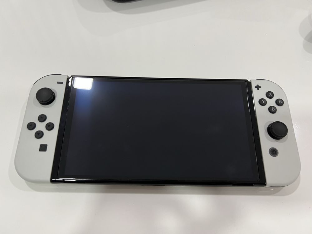 Nintento Switch Oled 64GB Branca + 2 anos Garantia