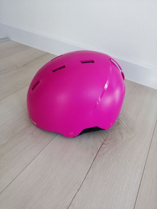 Kask  narciarski