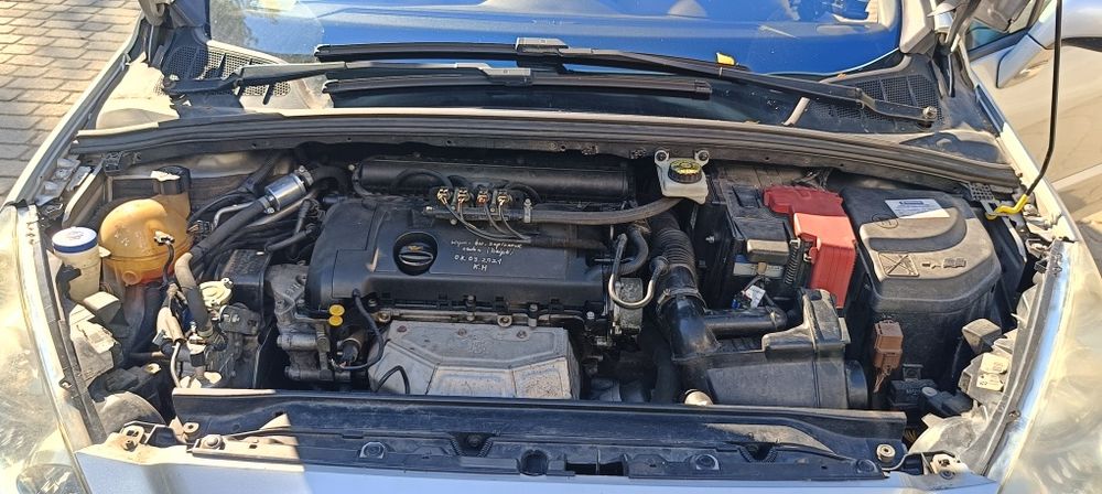 Peugeot 308 PRO PLUS