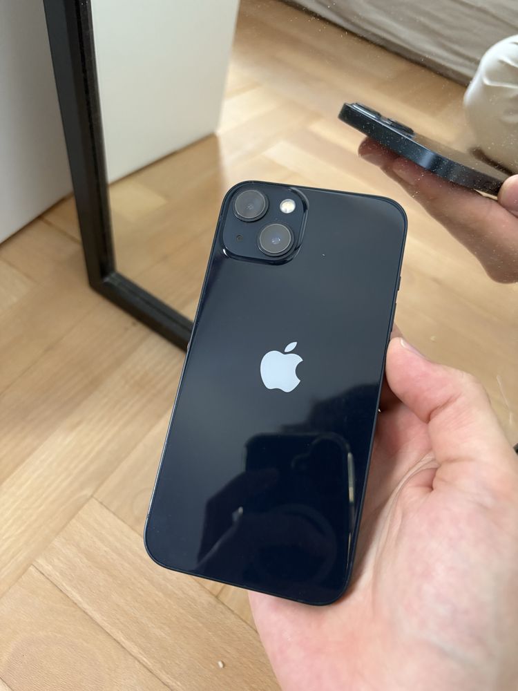 iPhone 13 bardzo dobry stan