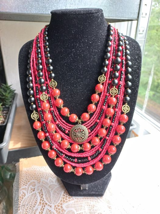 Намисто до вишиванки.