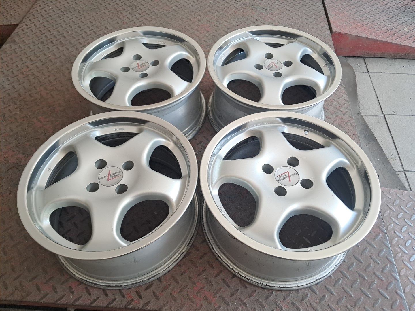 Alufelgi 16 4x100 Polerka Rant VW Toyota Renault