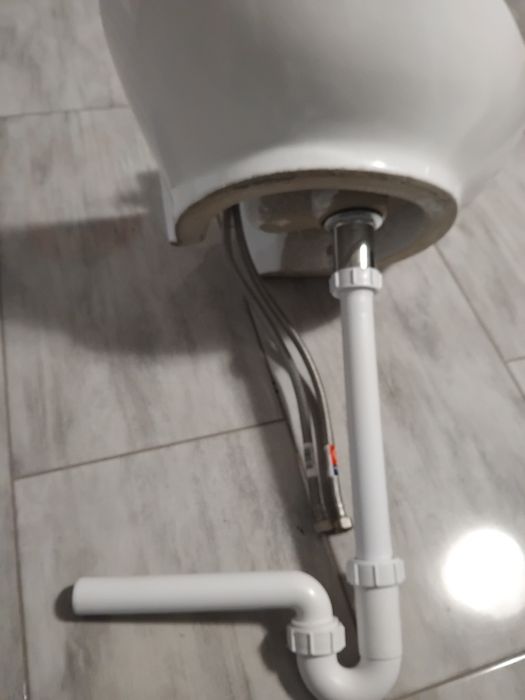 Umywalka nad blatowa łazienkowa