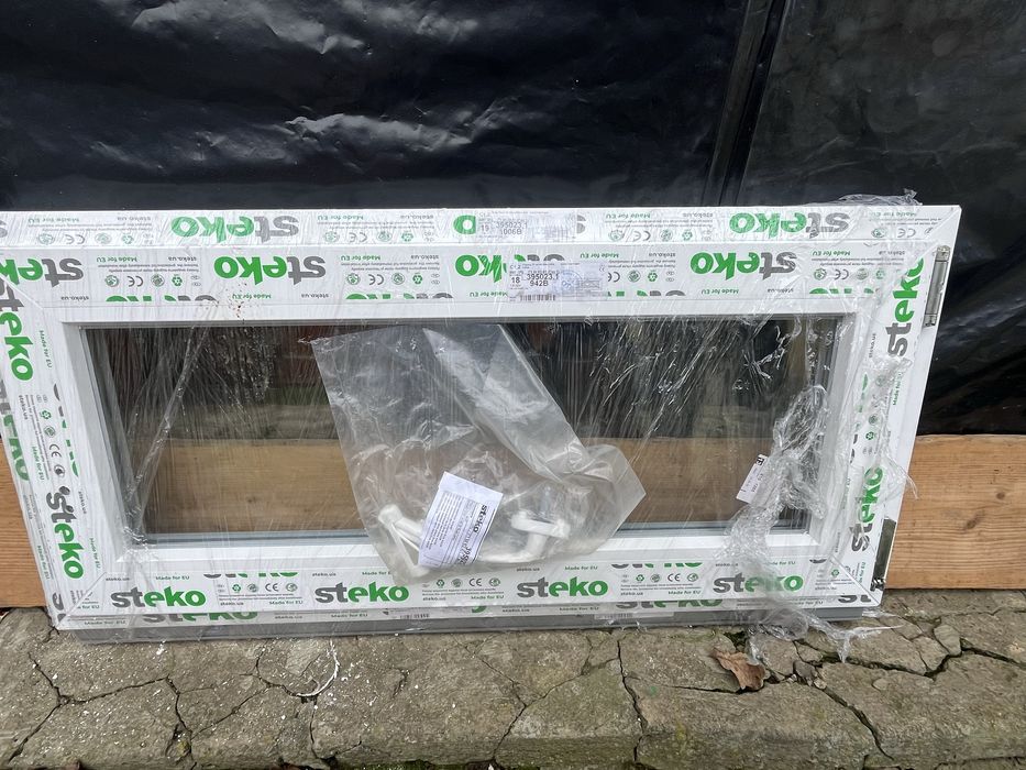 Вікно нове 100х50см