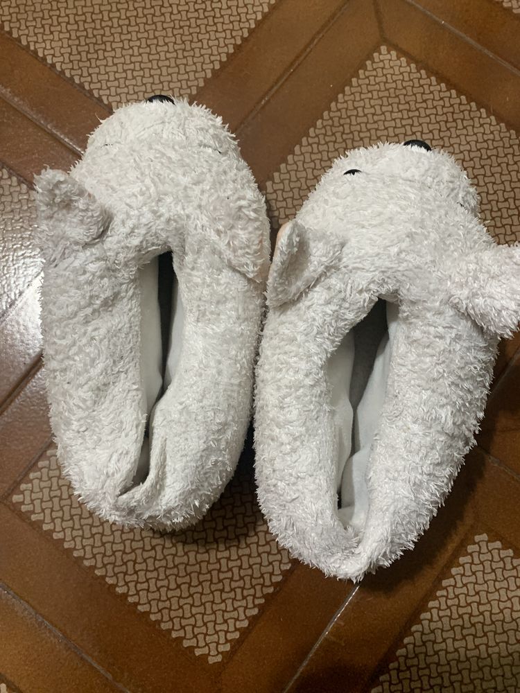 Pantufas criança com a forma de um cão 36/37