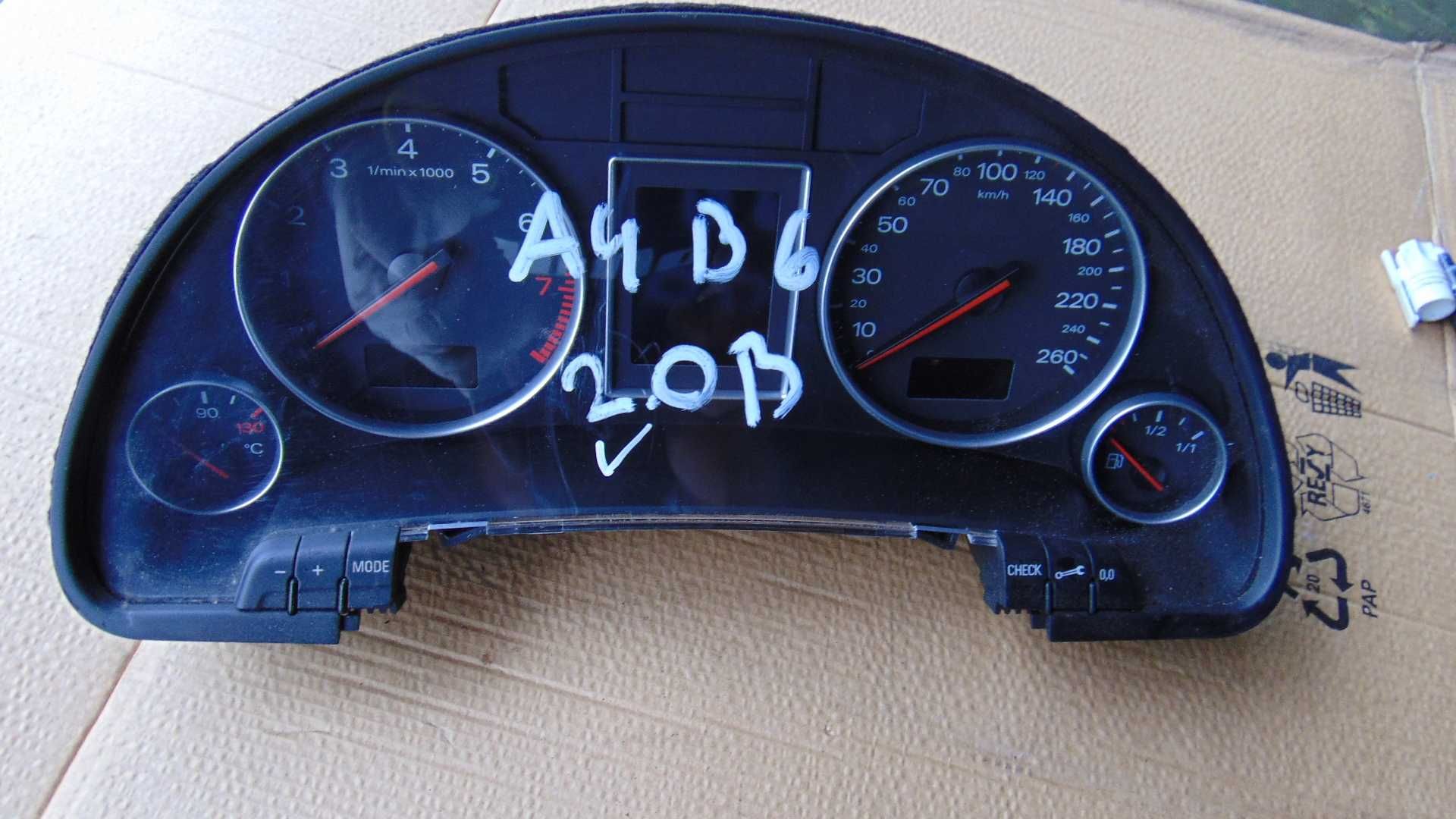 Mar44 Licznik zegary prędkościomierz audi a4 b6 wysyłka