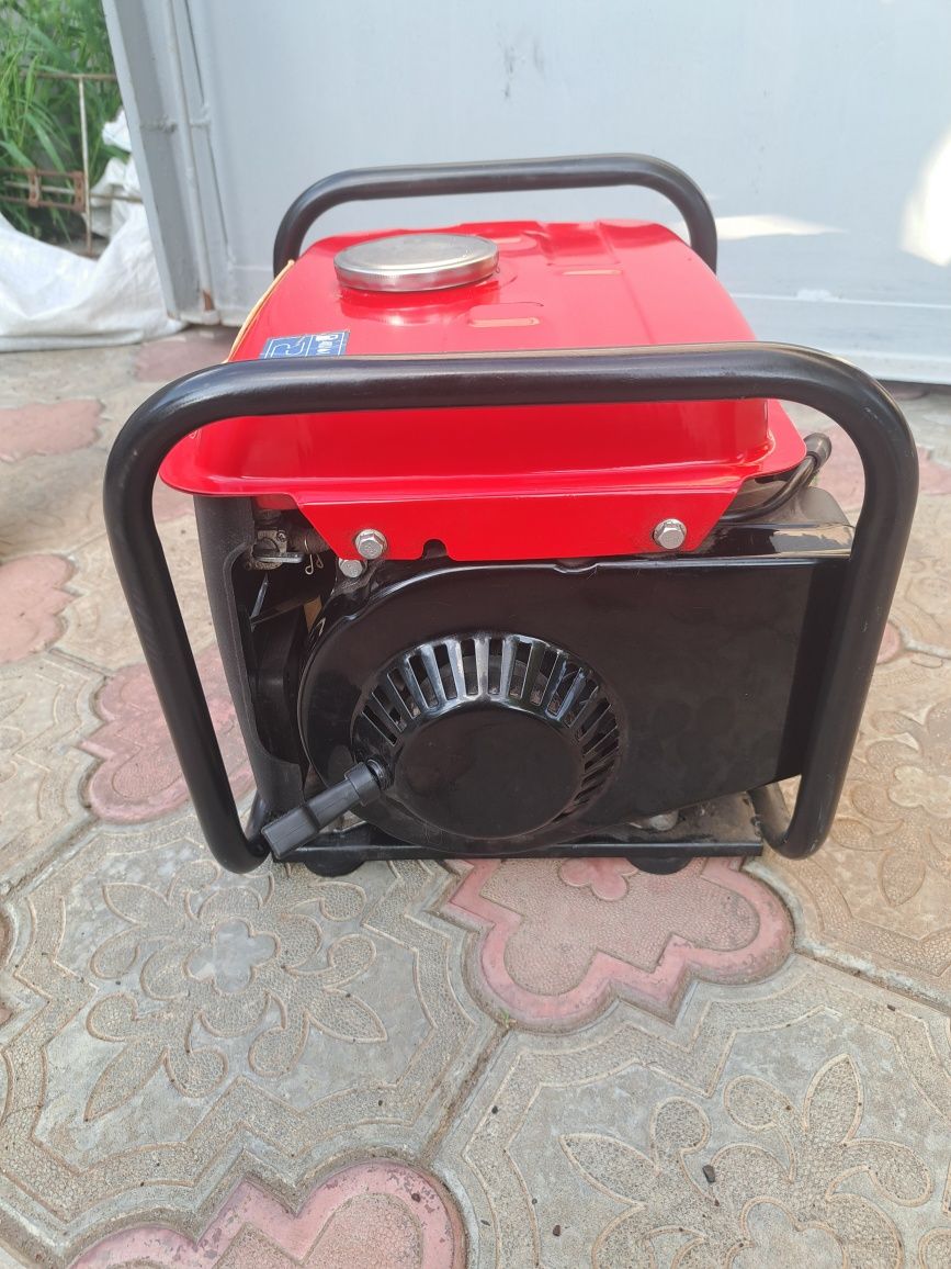 Генератор бензиновый 2000w