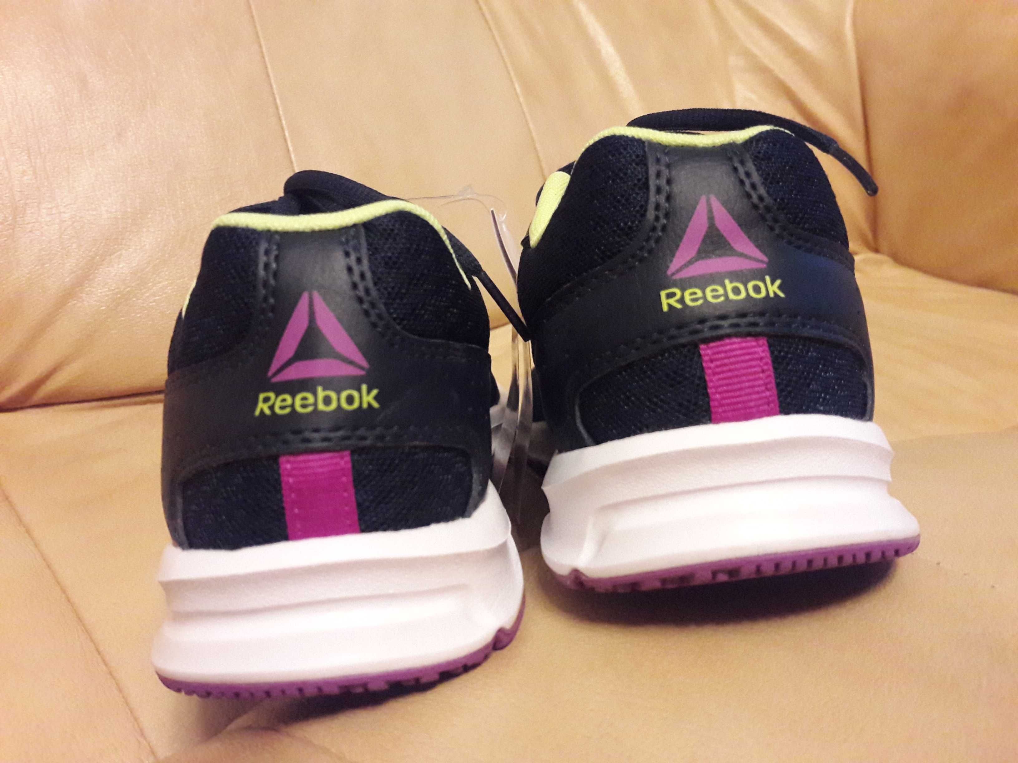 Buty REEBOK roz. 38 wkł. 24,5 cm.