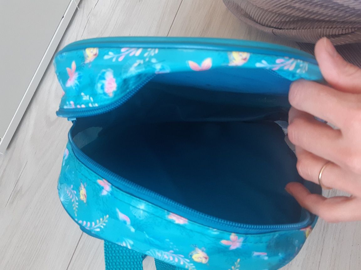 Mały plecak dla dziewczynki