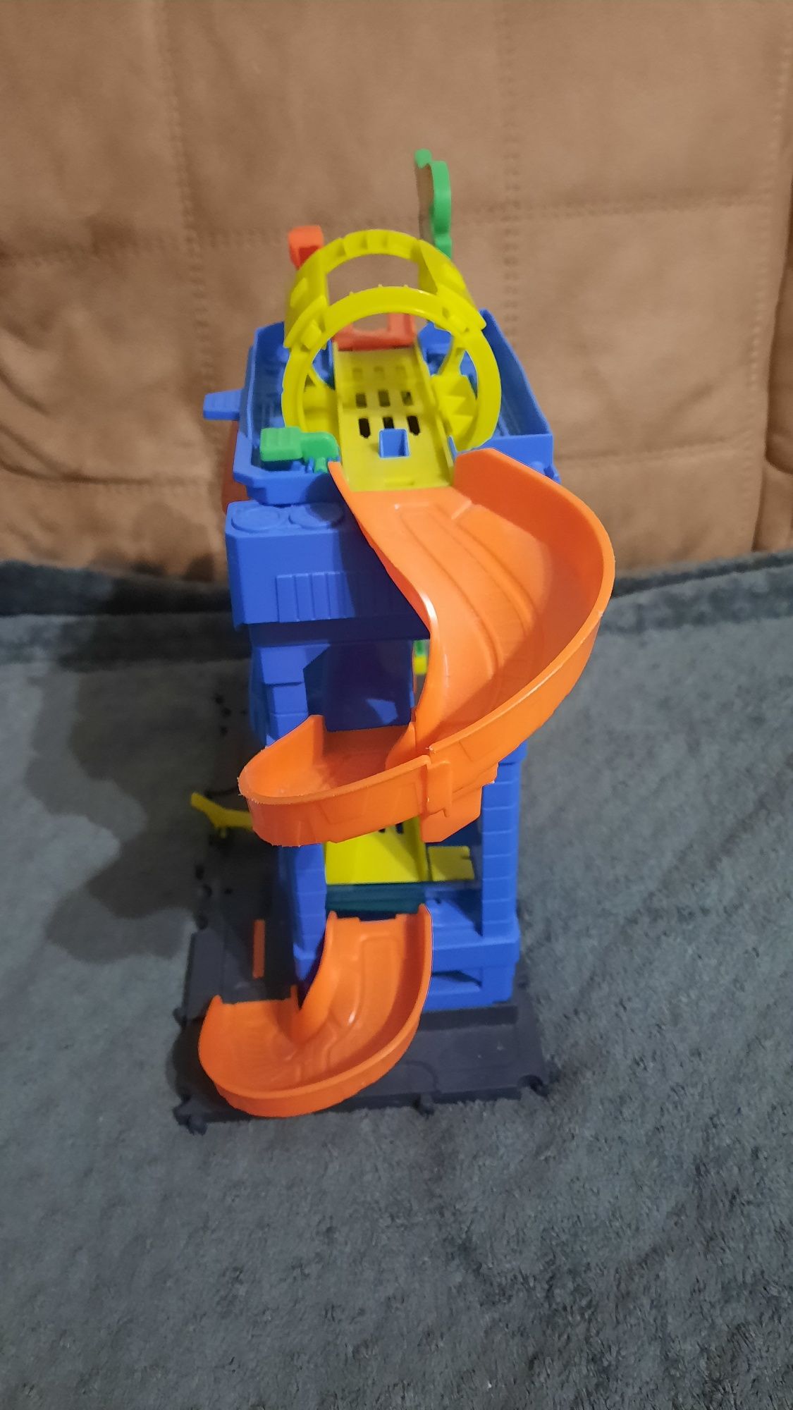 Продам трек Hotwheels