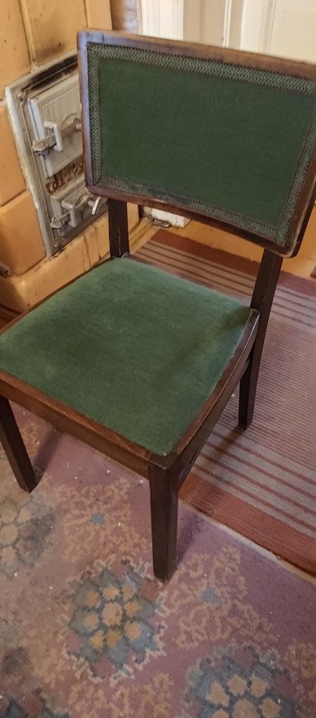 Krzesła stołowe prl