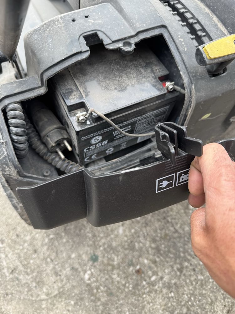 Zamiatarka Karcher 70/30 C stan bdb