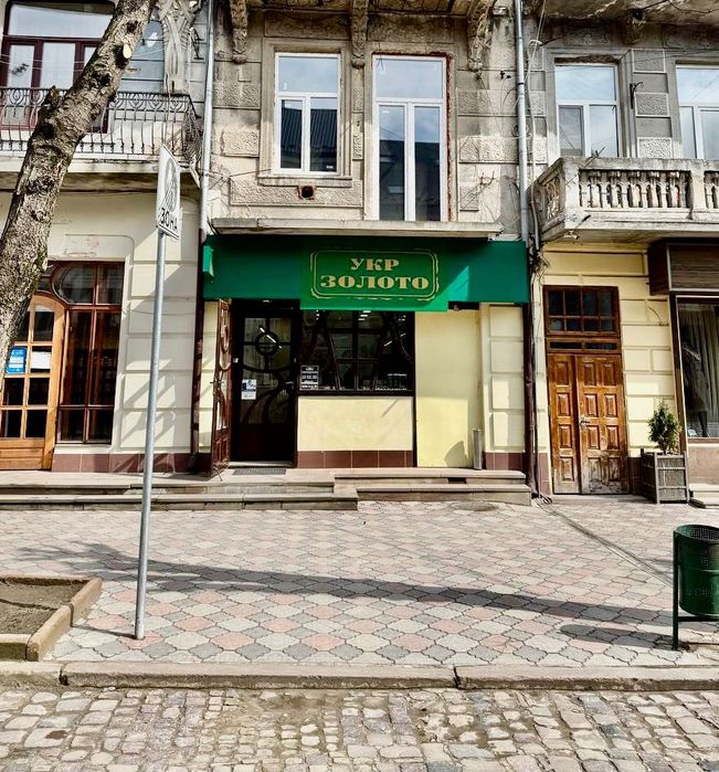 Продається 1-кімнатна квартира в центрі Чорткова