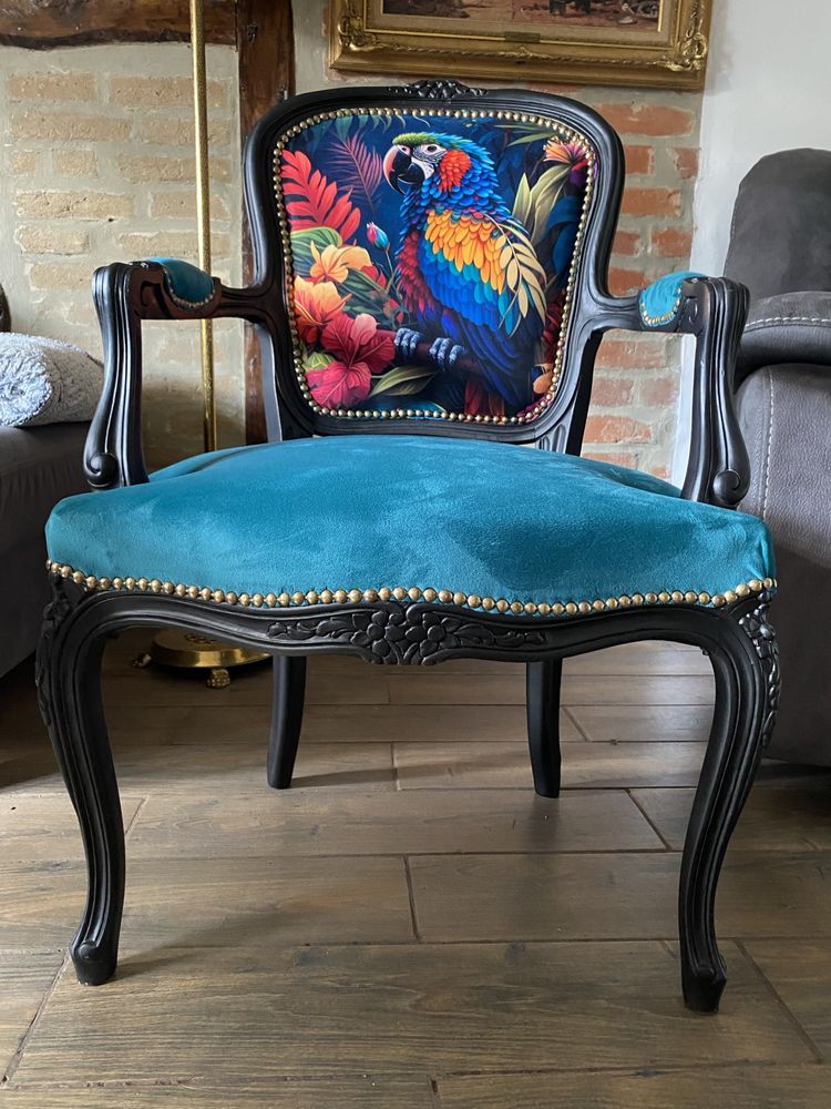 Fotel Papuga stylowy fotelik