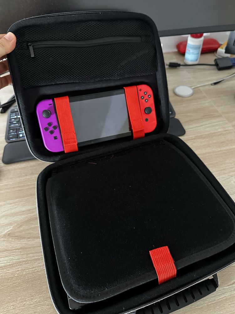 Nintendo Switch V2 - Como Nova + Extras