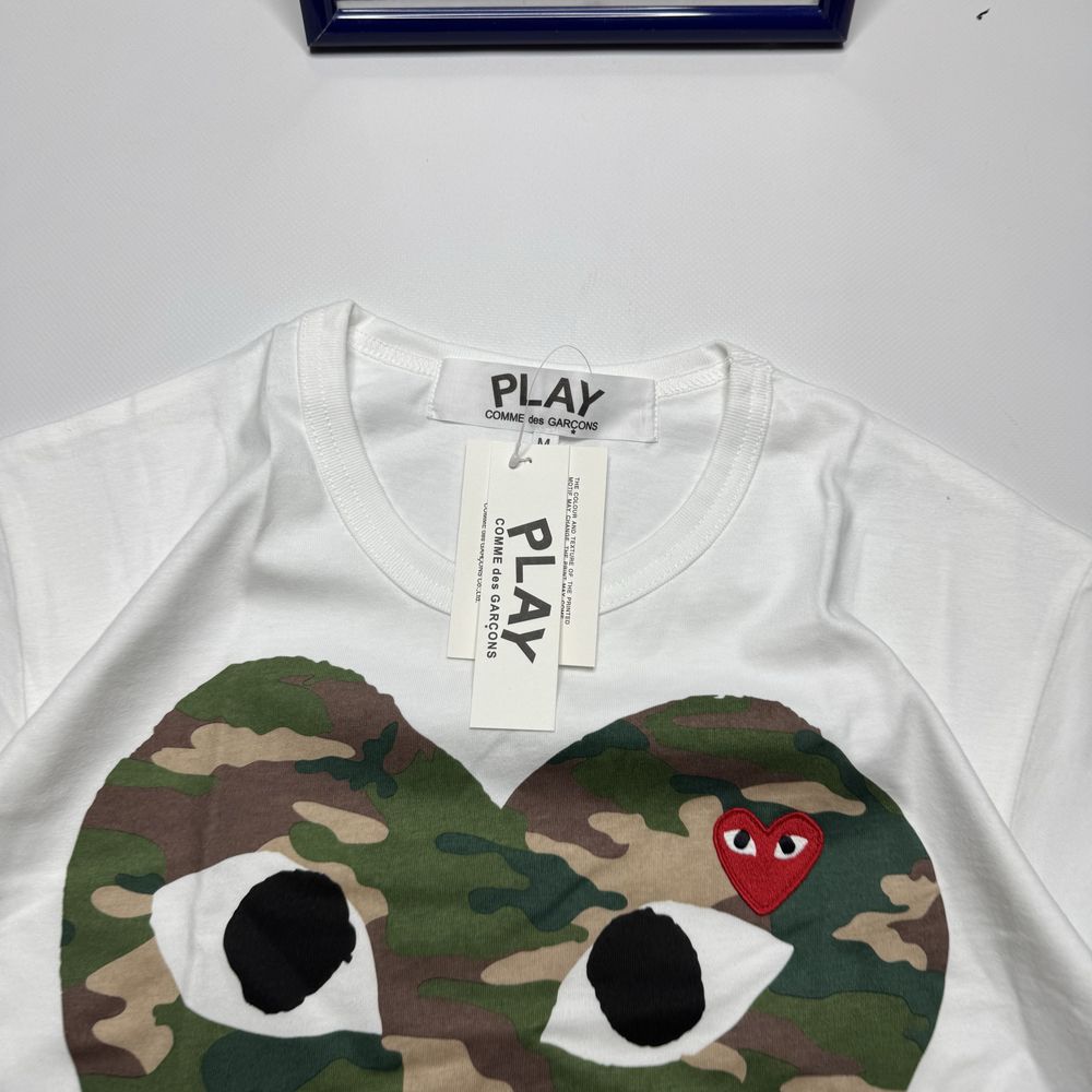 Футболка comme des garcons/ футболка play/ футболка cdg