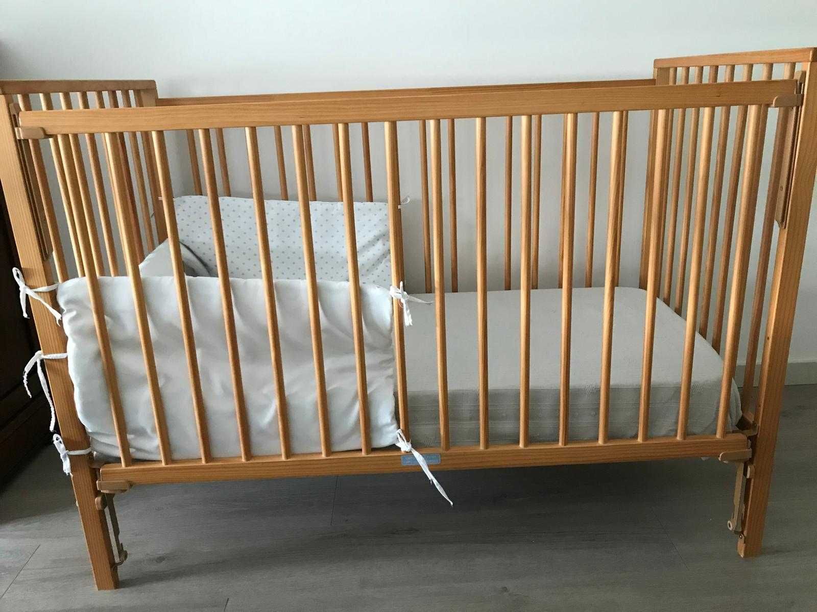 Cama de Bebé com Colchão