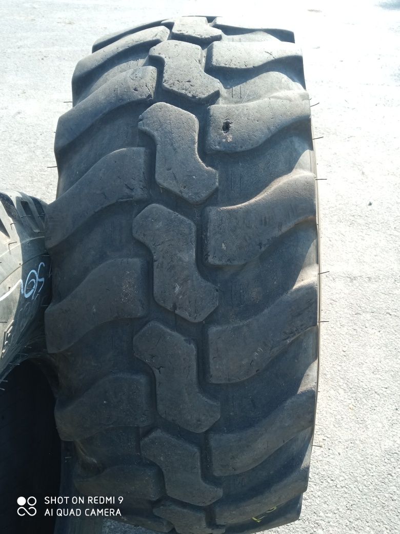 365/70R18 Dunlop opona używana rolnicza przemysłowa