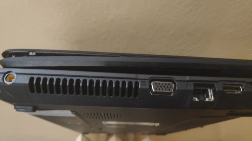 Acer 5742z uszkodzone