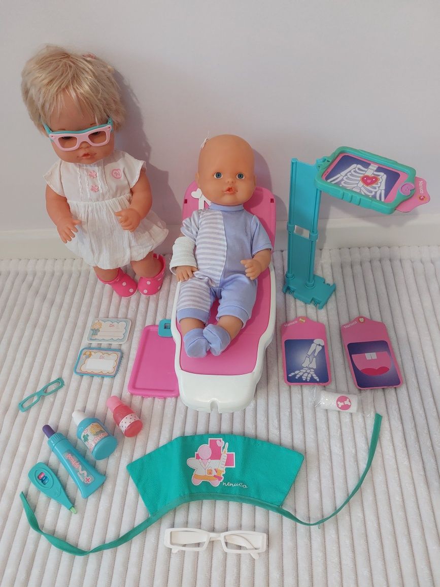 Nenuco médica e paciente