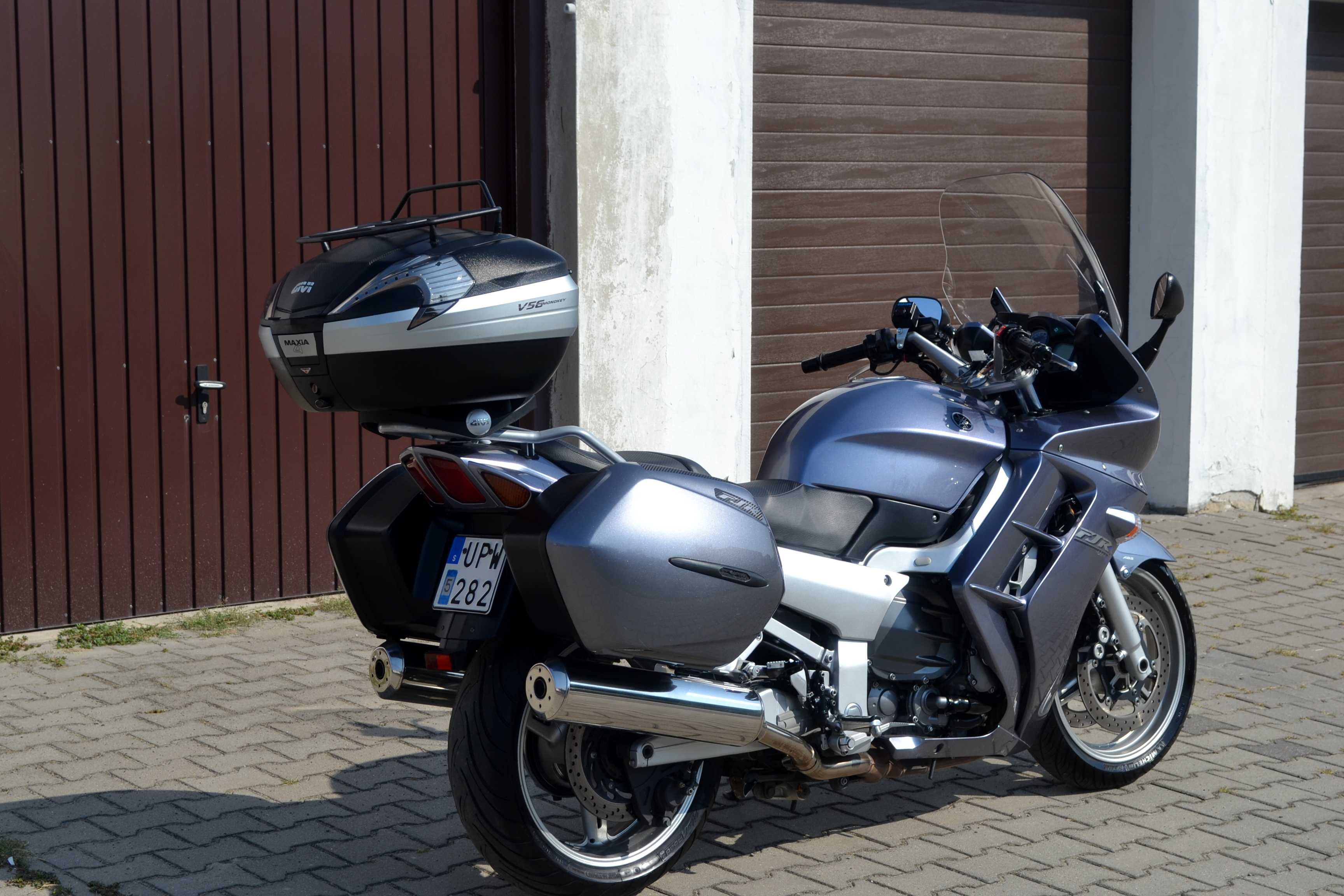 Yamaha FJR 1300 tylko 31 tys. km przebiegu 3 kufry idealna 2004 r.