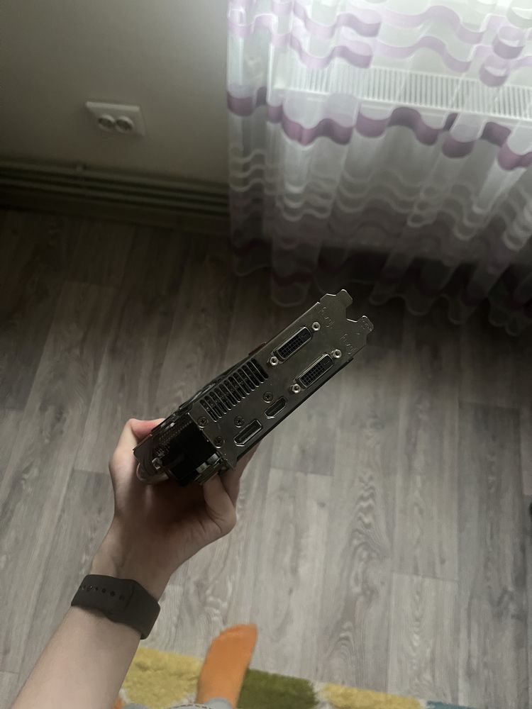 Продам відеокарту