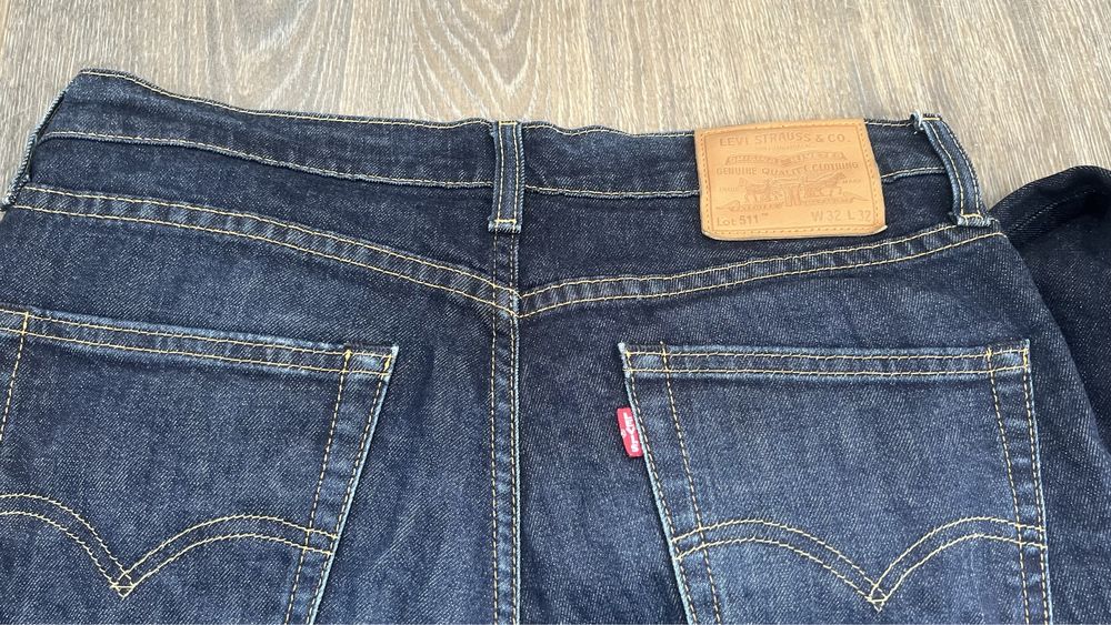 Продам джинсы Levis 511