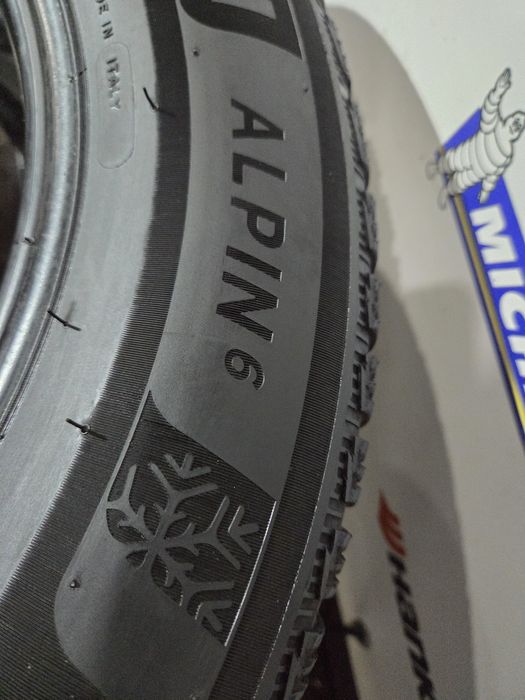 Шини зимові 215 60 16 Michelin 2022 рік!