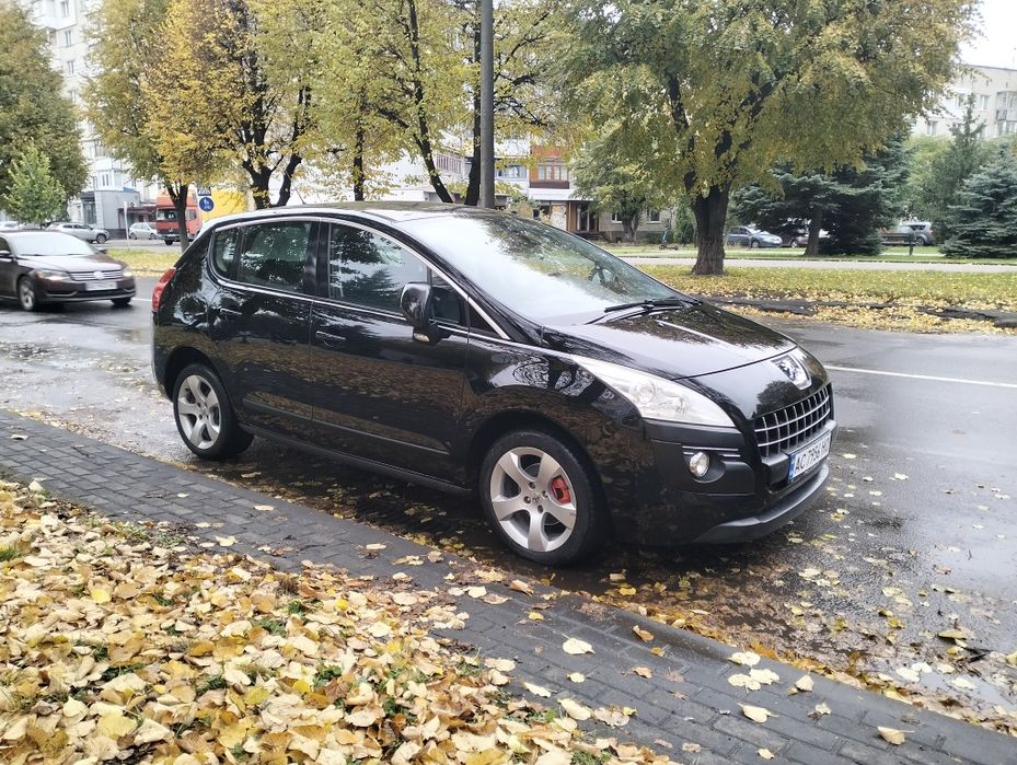 Продаж авто  Пежо 3008.2010 рік.Автомат.