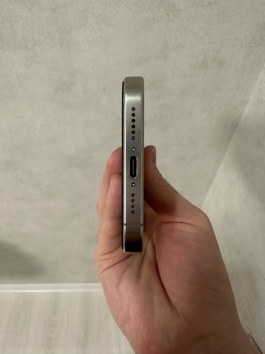 iPhone 15 Pro Max 256GB Natural Titanium