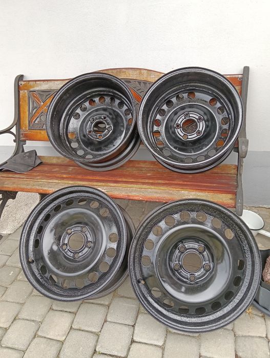 Felgi stalowe 16(+ kolpaki