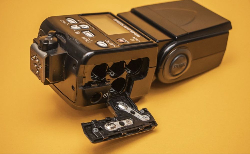 Продам камеру Nikon d3300 kit 18-55 + ПОДАРУНОК