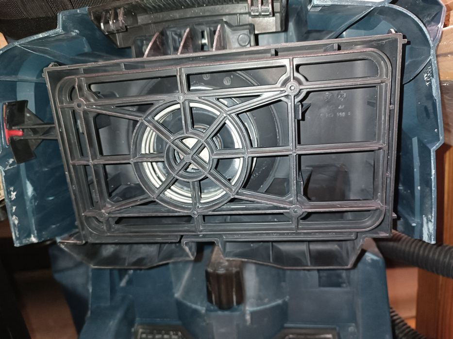 Пылесос Bosch  proffesional GAS 35L