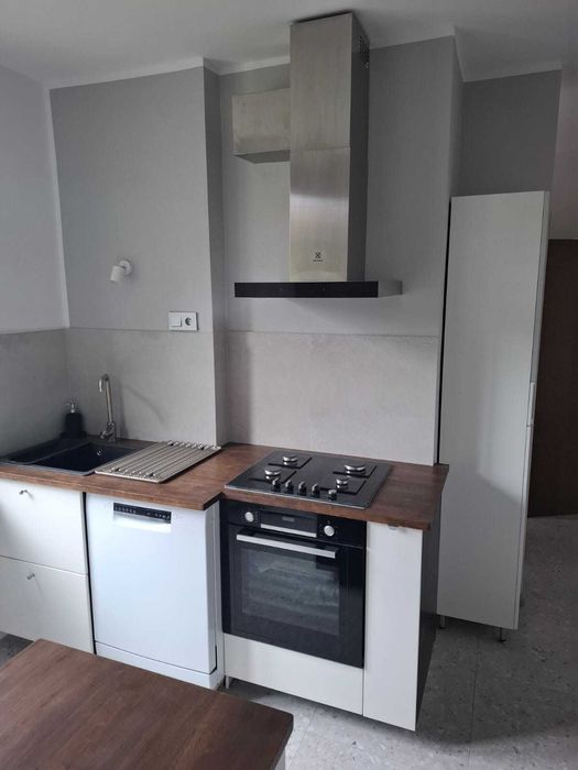 Do wynajęcie dom Zacisze 80 m2 po remoncie