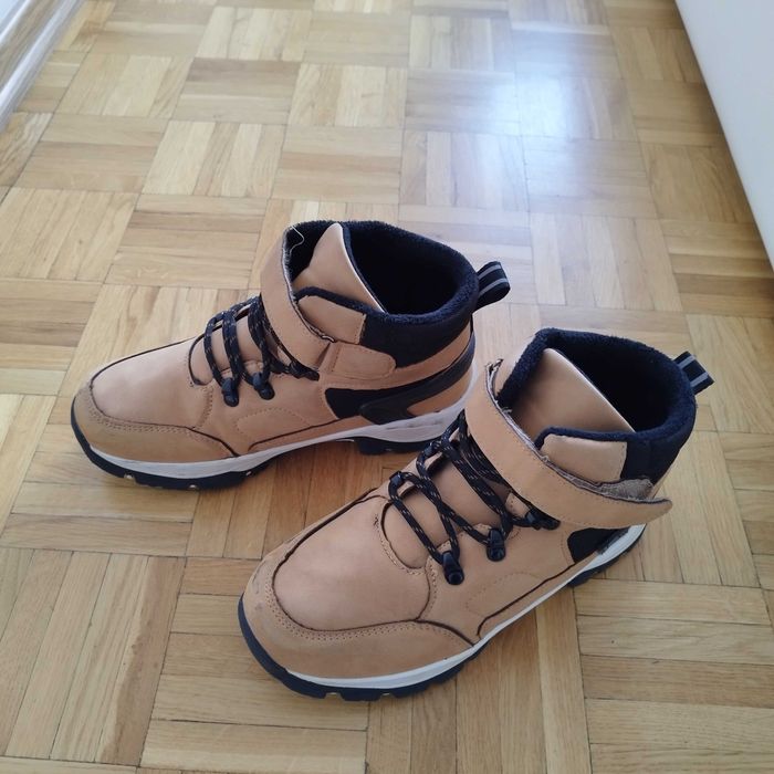Buty ocieplane 37