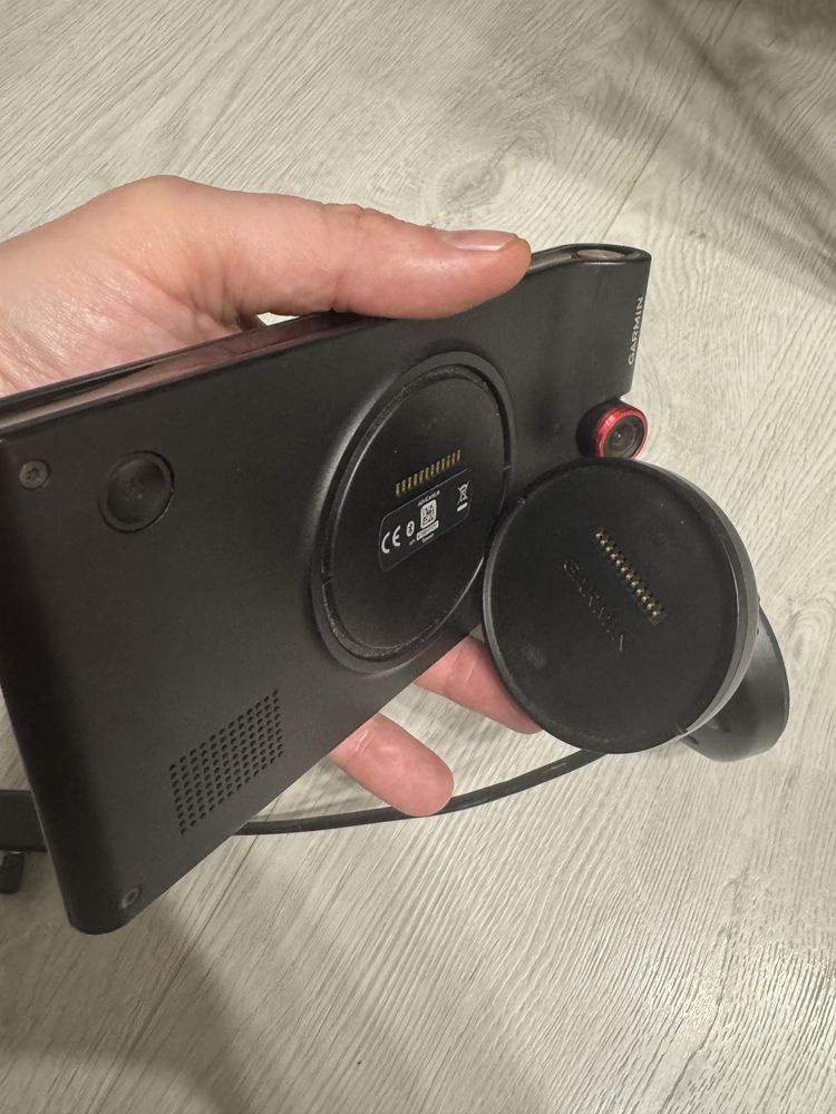 Garmin NaviCam навігатор з відеореєстратором