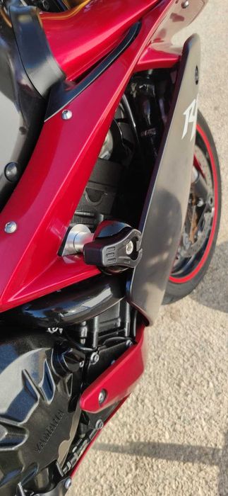 Yamaha R1 2007 - Revisões em dia | 32.800 km
