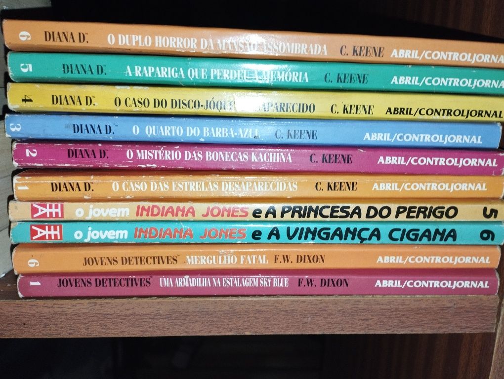 R.L.Stine: Estrada do terror , A baby sitter, Os cinco Enid Blyton