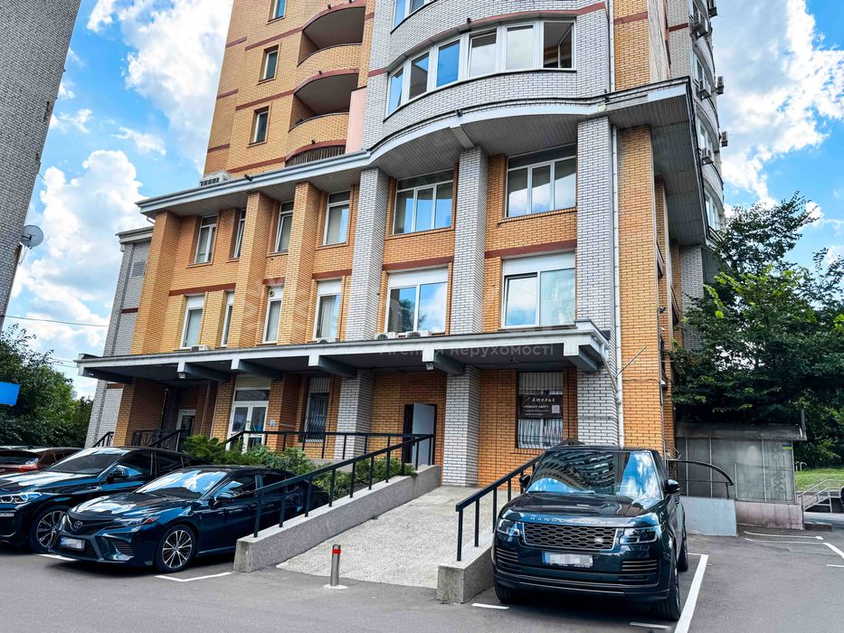 Продаж 1-к квартири 53 кв.м Підвисоцького 6-В, метро Звіринецька