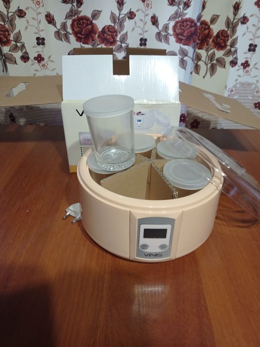 Продам йогуртницю стан нової.