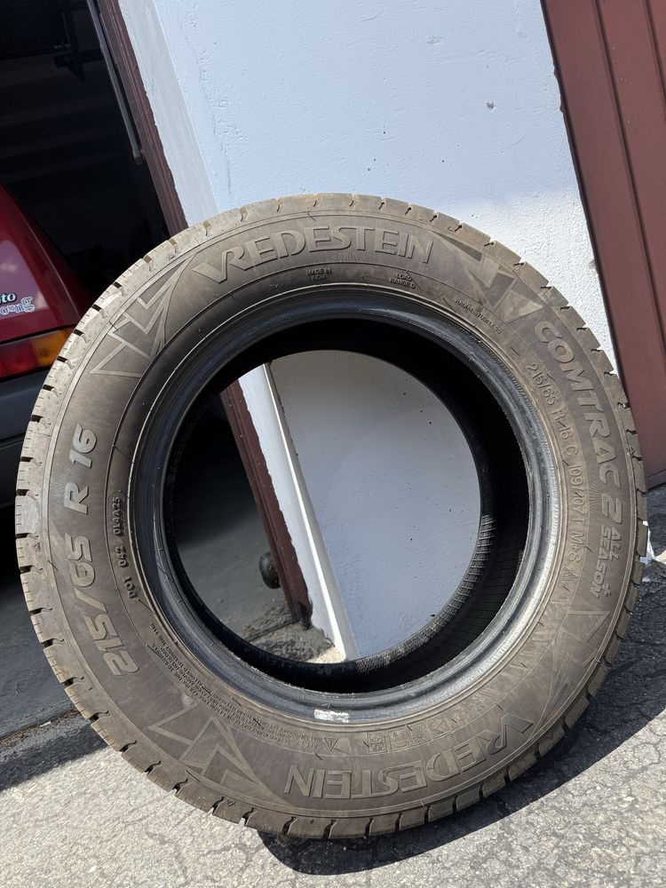 Opona VREDESTEIN COMTRAC 2 215/65R16 stan bdb 2023 rok