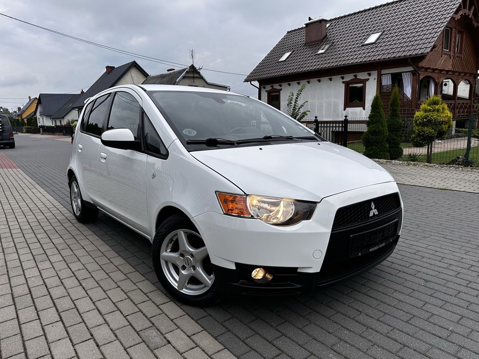 1,5 benzyna, klimatyzacja,alufelgi,2 kluczyki